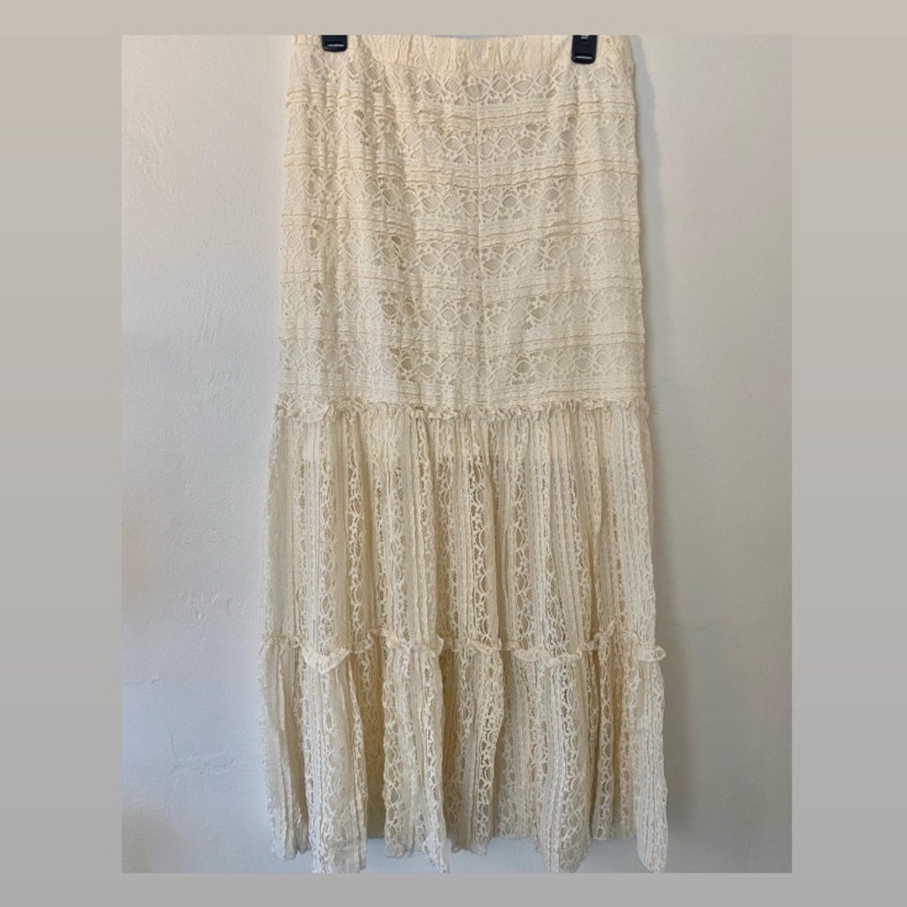 Ivory lace maxi skirt.